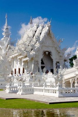 Wat Rong Khun: Cung Điện Trắng Tuyết, Kiệt Tác Nghệ Thuật Phá Cách!