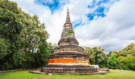  Wat Umong Suan Phuttha - Chốn Tịnh Lặng Giữa Trái Tim Xanh Xắt Chiang Mai